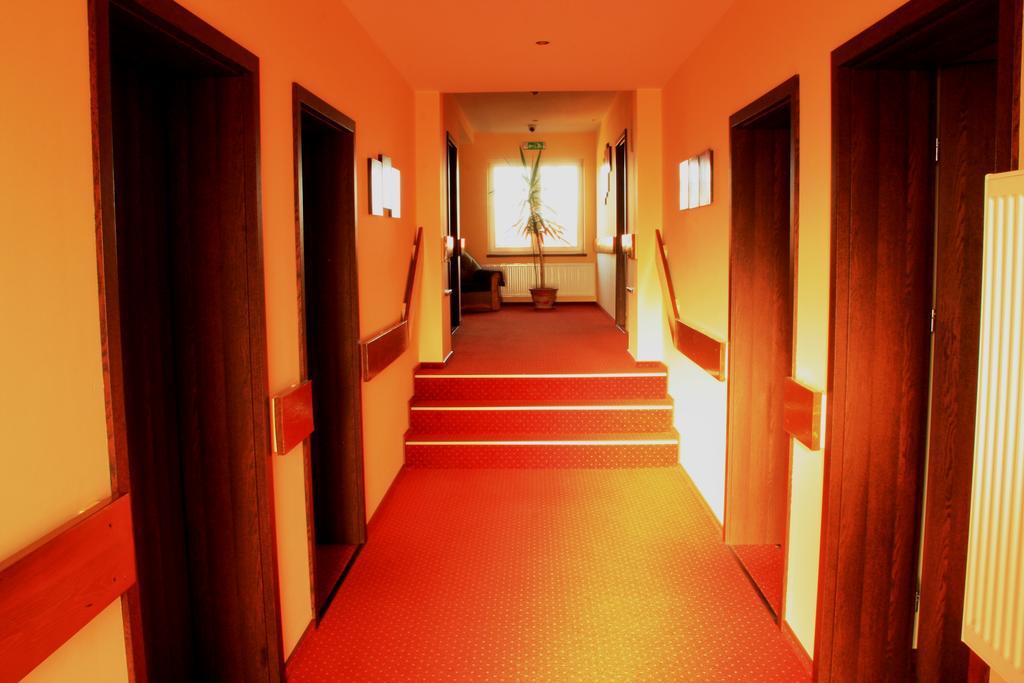 Hotel Kuznia Oberza Polska Lysomice Bagian luar foto